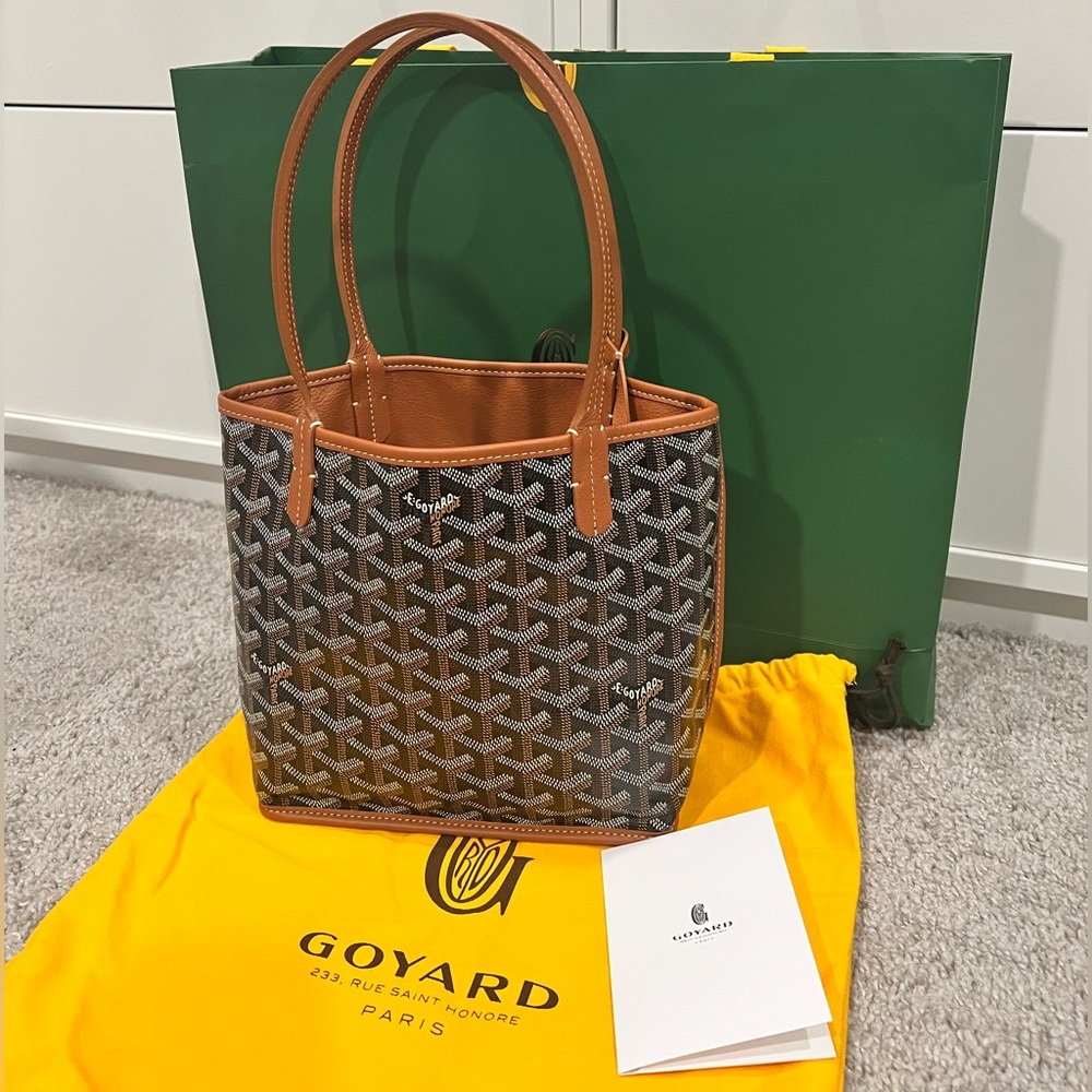 (Price is FIRM) Goyard Anjou Mini